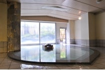 1名参加OK!◎WEB予約でリボンポイント3ポイント◎【梅坪・豊田発】*1泊3食付*『宝徳寺 風鈴まつり&夏の床もみじ 四万温泉』3